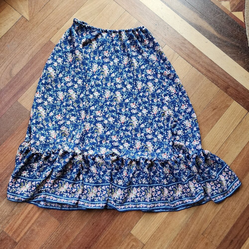 Max Studio Blue Floral Prairie Skirt Size Small